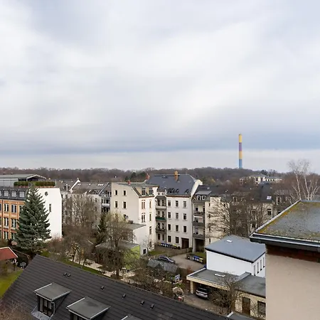 Schlossberg-domizil Mit Weitblick - Arbeitsplatz, Balkon, Netflix, Badewanne & Yogamatte *