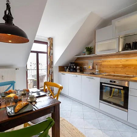 Appartement Schlossberg-domizil Mit Weitblick - Arbeitsplatz, Balkon, Netflix, Badewanne & Yogamatte *