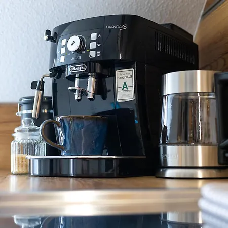 Schlossberg-domizil Mit Weitblick - Arbeitsplatz, Balkon, Netflix, Badewanne & Yogamatte