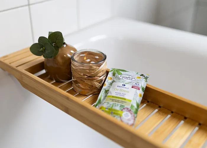 Schlossberg-domizil Mit Weitblick - Arbeitsplatz, Balkon, Netflix, Badewanne & Yogamatte Apartment