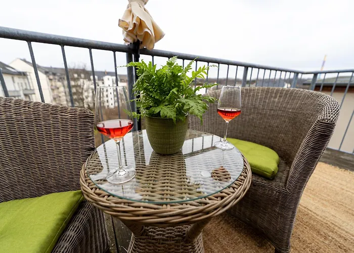 Schlossberg-domizil Mit Weitblick - Arbeitsplatz, Balkon, Netflix, Badewanne & Yogamatte Chemnitz